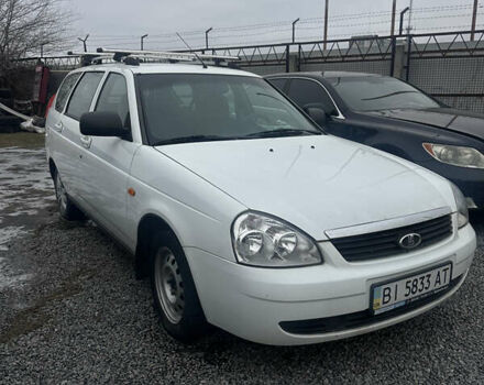 Белый ВАЗ 2171 Priora, объемом двигателя 1.6 л и пробегом 110 тыс. км за 3100 $, фото 1 на Automoto.ua