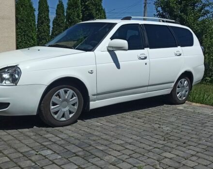 Белый ВАЗ 2171 Priora, объемом двигателя 1.6 л и пробегом 212 тыс. км за 2241 $, фото 1 на Automoto.ua