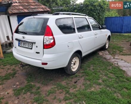 Белый ВАЗ 2171 Priora, объемом двигателя 1.6 л и пробегом 120 тыс. км за 3000 $, фото 1 на Automoto.ua
