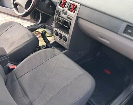 Черный ВАЗ 2171 Priora, объемом двигателя 1.6 л и пробегом 208 тыс. км за 2499 $, фото 13 на Automoto.ua