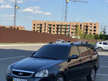 ВАЗ 2171 Priora 2010 у Умани на Automoto.ua Чорний ВАЗ 2171 Priora, об'ємом двигуна 1.6 л та пробігом 300 тис. км за 2400 $, фото 1 на Automoto.ua
