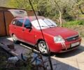 Красный ВАЗ 2171 Priora, объемом двигателя 1.6 л и пробегом 267 тыс. км за 2800 $, фото 1 на Automoto.ua