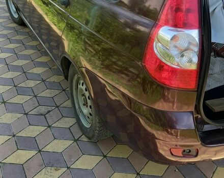 Красный ВАЗ 2171 Priora, объемом двигателя 1.6 л и пробегом 191 тыс. км за 1900 $, фото 12 на Automoto.ua