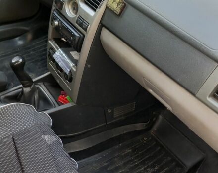 Красный ВАЗ 2171 Priora, объемом двигателя 1.6 л и пробегом 191 тыс. км за 1900 $, фото 10 на Automoto.ua