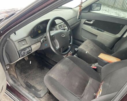 Красный ВАЗ 2171 Priora, объемом двигателя 0 л и пробегом 250 тыс. км за 1150 $, фото 4 на Automoto.ua