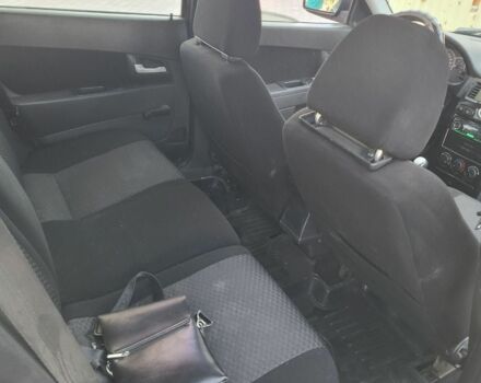 Красный ВАЗ 2171 Priora, объемом двигателя 1.6 л и пробегом 286 тыс. км за 2300 $, фото 6 на Automoto.ua