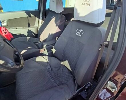 Червоний ВАЗ 2171 Priora, об'ємом двигуна 1.6 л та пробігом 158 тис. км за 2599 $, фото 7 на Automoto.ua