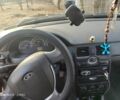 Красный ВАЗ 2171 Priora, объемом двигателя 1.6 л и пробегом 181 тыс. км за 3700 $, фото 5 на Automoto.ua