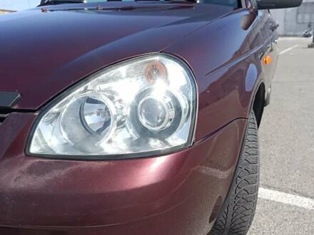 ВАЗ 2171 Priora 2010 у Києві на Automoto.ua Червоний ВАЗ 2171 Priora, об'ємом двигуна 1.6 л та пробігом 250 тис. км за 2400 $, фото 1 на Automoto.ua