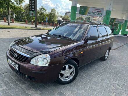 ВАЗ 2171 Priora 2011 у Дніпро (Дніпропетровську) на Automoto.ua Червоний ВАЗ 2171 Priora, об'ємом двигуна 1.6 л та пробігом 250 тис. км за 3200 $, фото 1 на Automoto.ua