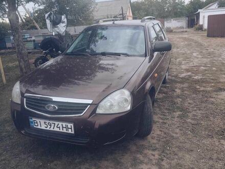 Красный ВАЗ 2171 Priora, объемом двигателя 1.6 л и пробегом 166 тыс. км за 4000 $, фото 1 на Automoto.ua
