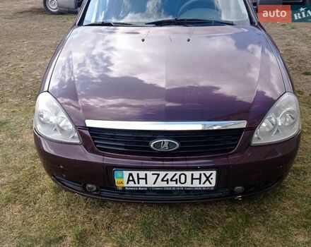 Красный ВАЗ 2171 Priora, объемом двигателя 1.6 л и пробегом 280 тыс. км за 1800 $, фото 1 на Automoto.ua
