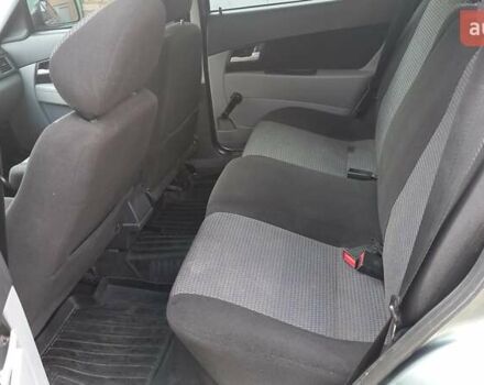 Серый ВАЗ 2171 Priora, объемом двигателя 1.6 л и пробегом 131 тыс. км за 2900 $, фото 8 на Automoto.ua