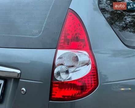 ВАЗ 2171 Priora 2010 у Ахтырке на Automoto.ua Сірий ВАЗ 2171 Priora, об'ємом двигуна 1.6 л та пробігом 135 тис. км за 2999 $, фото 14 на Automoto.ua