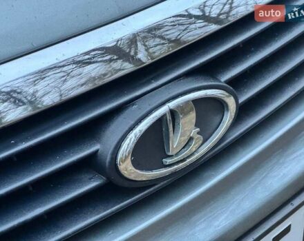 ВАЗ 2171 Priora 2010 у Ахтырке на Automoto.ua Сірий ВАЗ 2171 Priora, об'ємом двигуна 1.6 л та пробігом 135 тис. км за 2999 $, фото 4 на Automoto.ua