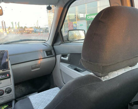 Серый ВАЗ 2171 Priora, объемом двигателя 1.6 л и пробегом 148 тыс. км за 3800 $, фото 9 на Automoto.ua