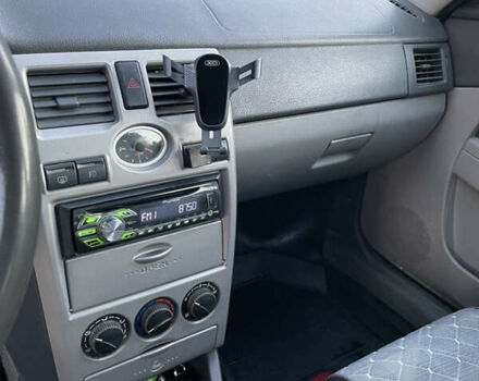 Серый ВАЗ 2171 Priora, объемом двигателя 1.6 л и пробегом 148 тыс. км за 3800 $, фото 8 на Automoto.ua