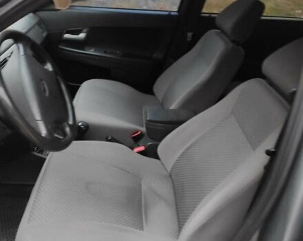 Серый ВАЗ 2171 Priora, объемом двигателя 1.6 л и пробегом 265 тыс. км за 2700 $, фото 2 на Automoto.ua