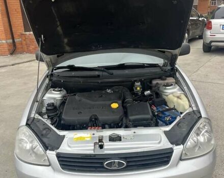 Серый ВАЗ 2171 Priora, объемом двигателя 1.6 л и пробегом 180 тыс. км за 2400 $, фото 8 на Automoto.ua