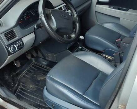 Серый ВАЗ 2171 Priora, объемом двигателя 1.6 л и пробегом 343 тыс. км за 2300 $, фото 13 на Automoto.ua