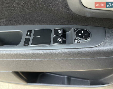 Сірий ВАЗ 2171 Priora, об'ємом двигуна 1.6 л та пробігом 24 тис. км за 4700 $, фото 96 на Automoto.ua