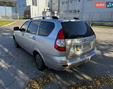 Серый ВАЗ 2171 Priora, объемом двигателя 1.6 л и пробегом 76 тыс. км за 3700 $, фото 3 на Automoto.ua