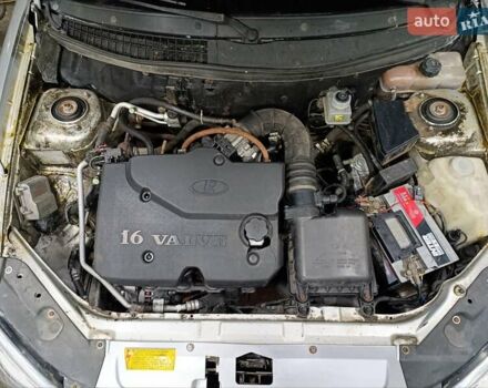 Сірий ВАЗ 2171 Priora, об'ємом двигуна 1.6 л та пробігом 207 тис. км за 2850 $, фото 7 на Automoto.ua