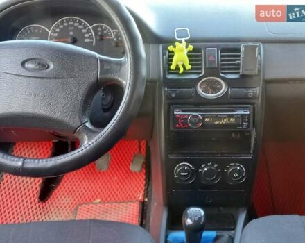 Сірий ВАЗ 2171 Priora, об'ємом двигуна 1.6 л та пробігом 275 тис. км за 2900 $, фото 6 на Automoto.ua