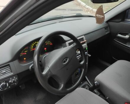 Серый ВАЗ 2171 Priora, объемом двигателя 1.6 л и пробегом 265 тыс. км за 2700 $, фото 7 на Automoto.ua