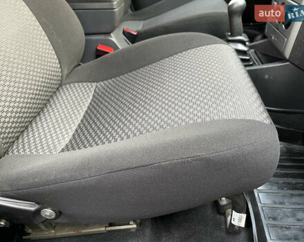 Сірий ВАЗ 2171 Priora, об'ємом двигуна 1.6 л та пробігом 24 тис. км за 4700 $, фото 120 на Automoto.ua