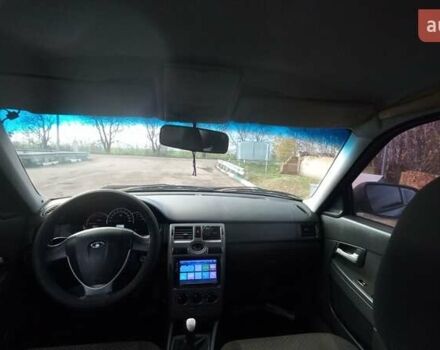 Серый ВАЗ 2171 Priora, объемом двигателя 1.6 л и пробегом 131 тыс. км за 2800 $, фото 7 на Automoto.ua