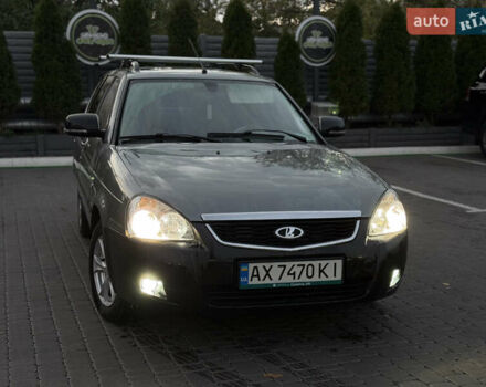 Серый ВАЗ 2171 Priora, объемом двигателя 1.6 л и пробегом 160 тыс. км за 3350 $, фото 1 на Automoto.ua