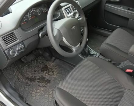 Сірий ВАЗ 2171 Priora, об'ємом двигуна 1.6 л та пробігом 87 тис. км за 3200 $, фото 8 на Automoto.ua