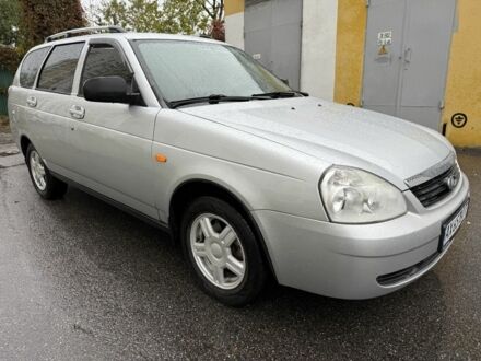 ВАЗ 2171 Priora 2009 в Харькове на Automoto.ua Серый ВАЗ 2171 Priora, объемом двигателя 1.6 л и пробегом 139 тыс. км за 3750 $, фото 1 на Automoto.ua