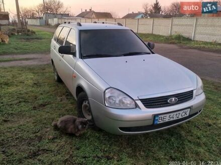 ВАЗ 2171 Priora 2011 в Очакове на Automoto.ua Серый ВАЗ 2171 Priora, объемом двигателя 1.6 л и пробегом 242 тыс. км за 2500 $, фото 1 на Automoto.ua