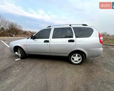 Серый ВАЗ 2171 Priora, объемом двигателя 1.6 л и пробегом 176 тыс. км за 3000 $, фото 1 на Automoto.ua