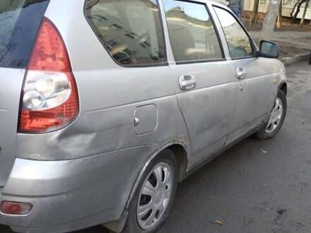 ВАЗ 2171 Priora 2012 у Дніпро (Дніпропетровську) на Automoto.ua Сірий ВАЗ 2171 Priora, об'ємом двигуна 1.6 л та пробігом 300 тис. км за 1450 $, фото 1 на Automoto.ua