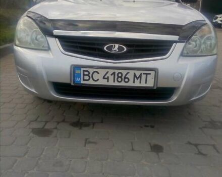 Серый ВАЗ 2171 Priora, объемом двигателя 1.6 л и пробегом 161 тыс. км за 3500 $, фото 1 на Automoto.ua