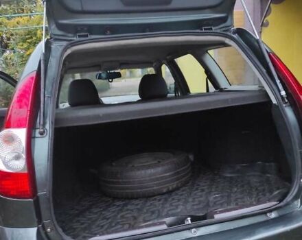 Зеленый ВАЗ 2171 Priora, объемом двигателя 1.6 л и пробегом 300 тыс. км за 2700 $, фото 2 на Automoto.ua