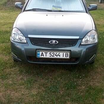 Зеленый ВАЗ 2171 Priora, объемом двигателя 1.6 л и пробегом 150 тыс. км за 1800 $, фото 8 на Automoto.ua