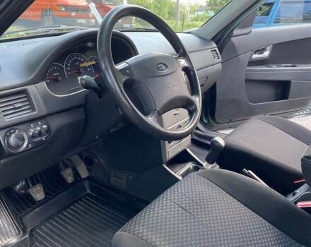 Зеленый ВАЗ 2171 Priora, объемом двигателя 1.6 л и пробегом 45 тыс. км за 4500 $, фото 4 на Automoto.ua