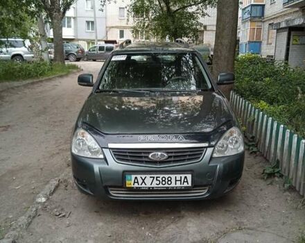 Зеленый ВАЗ 2171 Priora, объемом двигателя 1.6 л и пробегом 170 тыс. км за 3200 $, фото 1 на Automoto.ua