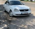 Белый ВАЗ 2172 Priora, объемом двигателя 1.6 л и пробегом 332 тыс. км за 1700 $, фото 1 на Automoto.ua