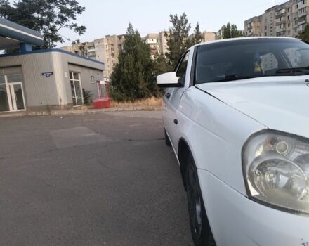 Белый ВАЗ 2172 Priora, объемом двигателя 1.6 л и пробегом 209 тыс. км за 1750 $, фото 6 на Automoto.ua