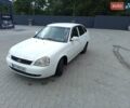 Білий ВАЗ 2172 Priora, об'ємом двигуна 1.6 л та пробігом 279 тис. км за 1999 $, фото 1 на Automoto.ua