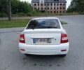 Білий ВАЗ 2172 Priora, об'ємом двигуна 1.6 л та пробігом 279 тис. км за 1999 $, фото 7 на Automoto.ua