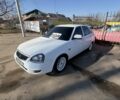 Белый ВАЗ 2172 Priora, объемом двигателя 1.6 л и пробегом 257 тыс. км за 2850 $, фото 1 на Automoto.ua