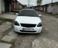 Белый ВАЗ 2172 Priora, объемом двигателя 1.6 л и пробегом 190 тыс. км за 4300 $, фото 1 на Automoto.ua