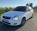 Белый ВАЗ 2172 Priora, объемом двигателя 1.6 л и пробегом 105 тыс. км за 3700 $, фото 1 на Automoto.ua