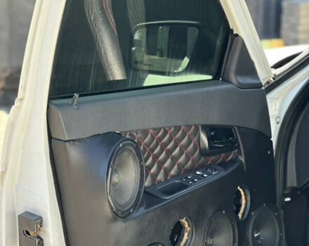 Белый ВАЗ 2172 Priora, объемом двигателя 1.6 л и пробегом 167 тыс. км за 5000 $, фото 6 на Automoto.ua